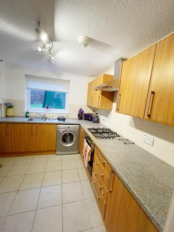 Cozy Nights Svp Detached House Villa Glasgow Eksteriør billede